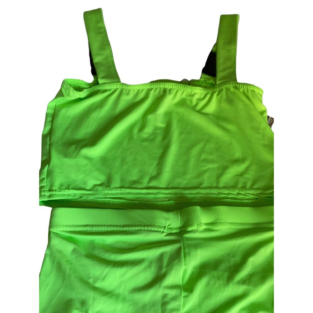 Boo Hoo 2 Piece Shorts Crop Top Womens Sz 6 Small Lime Green Buckle Detail New - Picture 8 of 11
